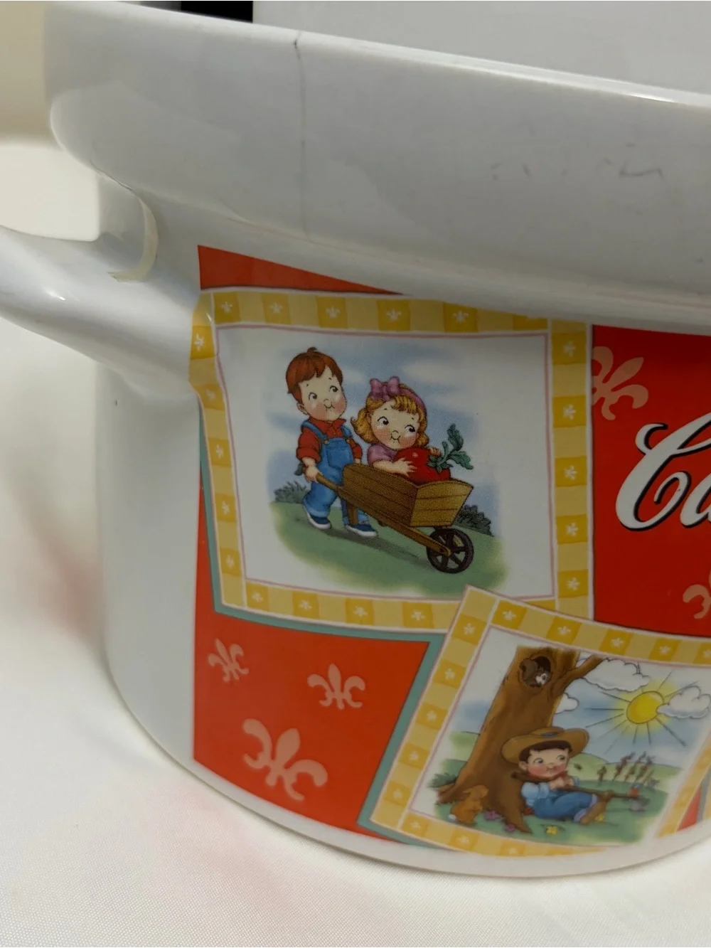 Vintage 2003 Campbell's Soup Tureen with Lid 8.5
